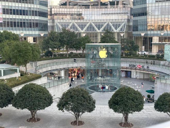 苹果后续产品计划曝光！首款无显示屏智能眼镜或明年亮相