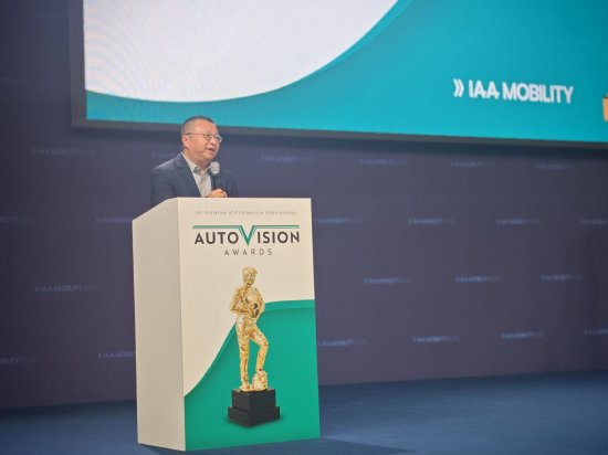 微博荣获“远见者奖杯”，汽车传播领域的影响力波及全球