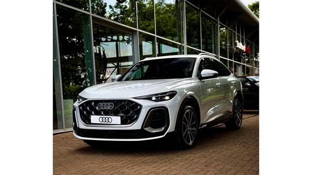 奥迪Q5L升级细节，隐藏门把手炫酷，智能配置贴心