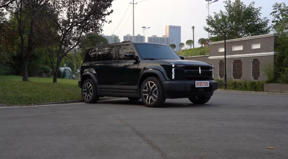 路虎卫士的平替版？iCAR V27来了，售价可能不到20万