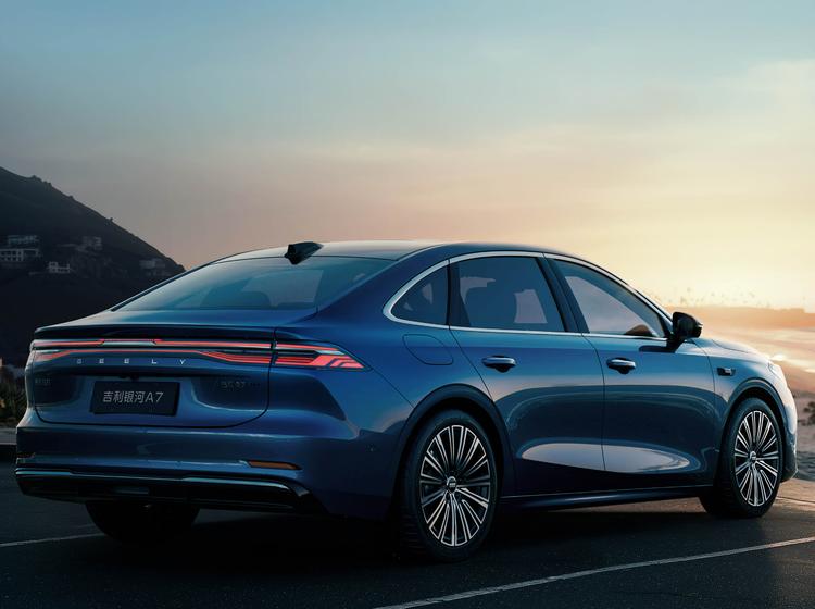 8月销量暴涨的4款轿车，是昙花一现还是“香饽饽”？_8月销量暴涨的4款轿车，是昙花一现还是“香饽饽”？_