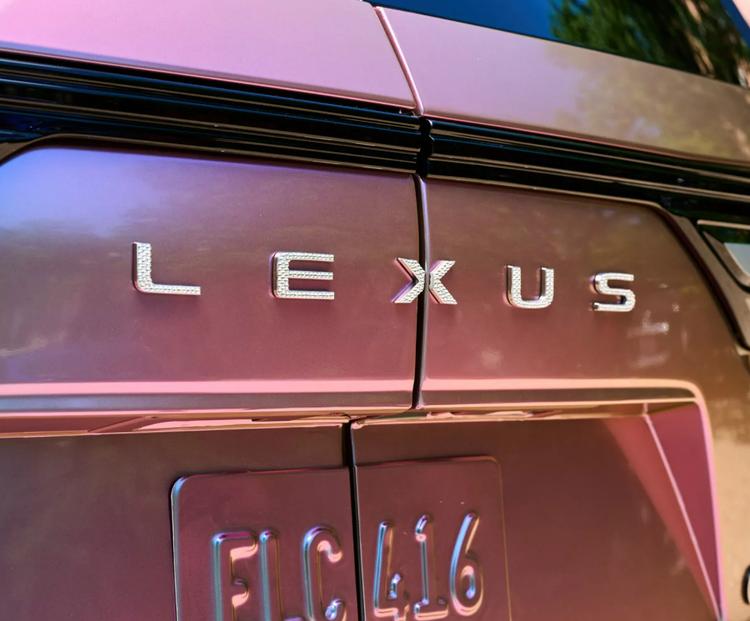 _雷克萨斯将发布_雷克萨斯概念车型