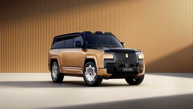 仰望U8L主动防晕，长途驾乘不疲惫，颠覆舒适体验！-有驾