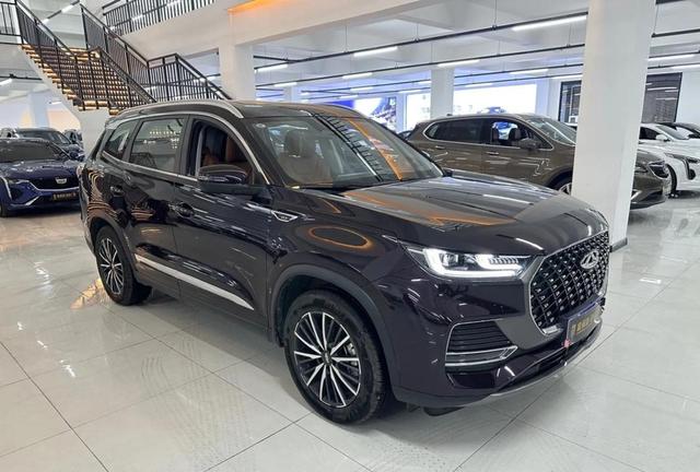 买奇瑞别乱选这八款才是真正家用神车，新车动力强油耗低，三大件终身质保，谁买错谁后悔-有驾