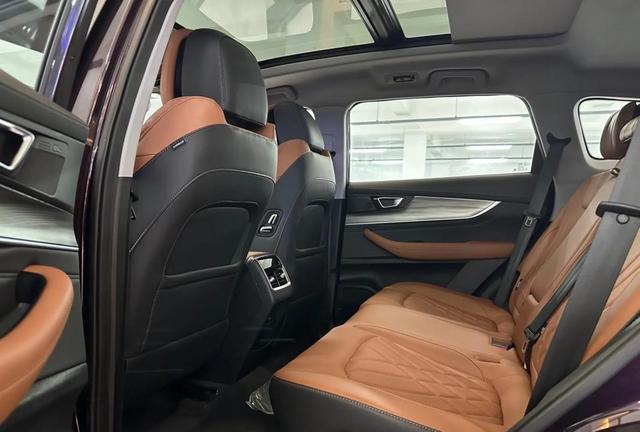 买奇瑞别乱选这八款才是真正家用神车，新车动力强油耗低，三大件终身质保，谁买错谁后悔-有驾