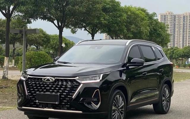 买奇瑞别乱选这八款才是真正家用神车，新车动力强油耗低，三大件终身质保，谁买错谁后悔-有驾