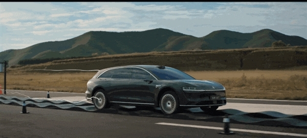 愣是把小众卖成了爆款 享界S9T这波也太稳了