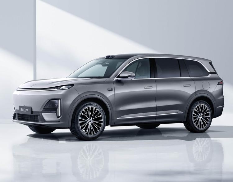 _吉利首款中大型suv_吉利全新大作