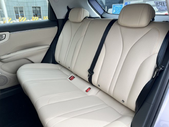 好看好开的务实派 质感在线的五菱缤果S