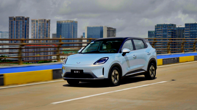 好看好开的务实派 质感在线的五菱缤果S