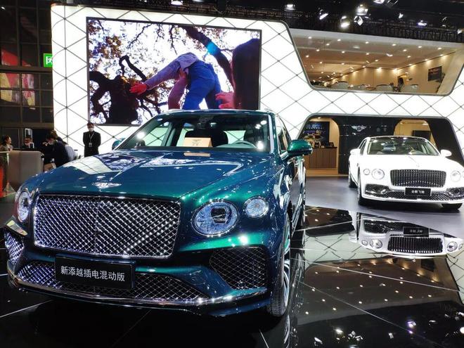 宾利战略大转向，重拾燃油车！