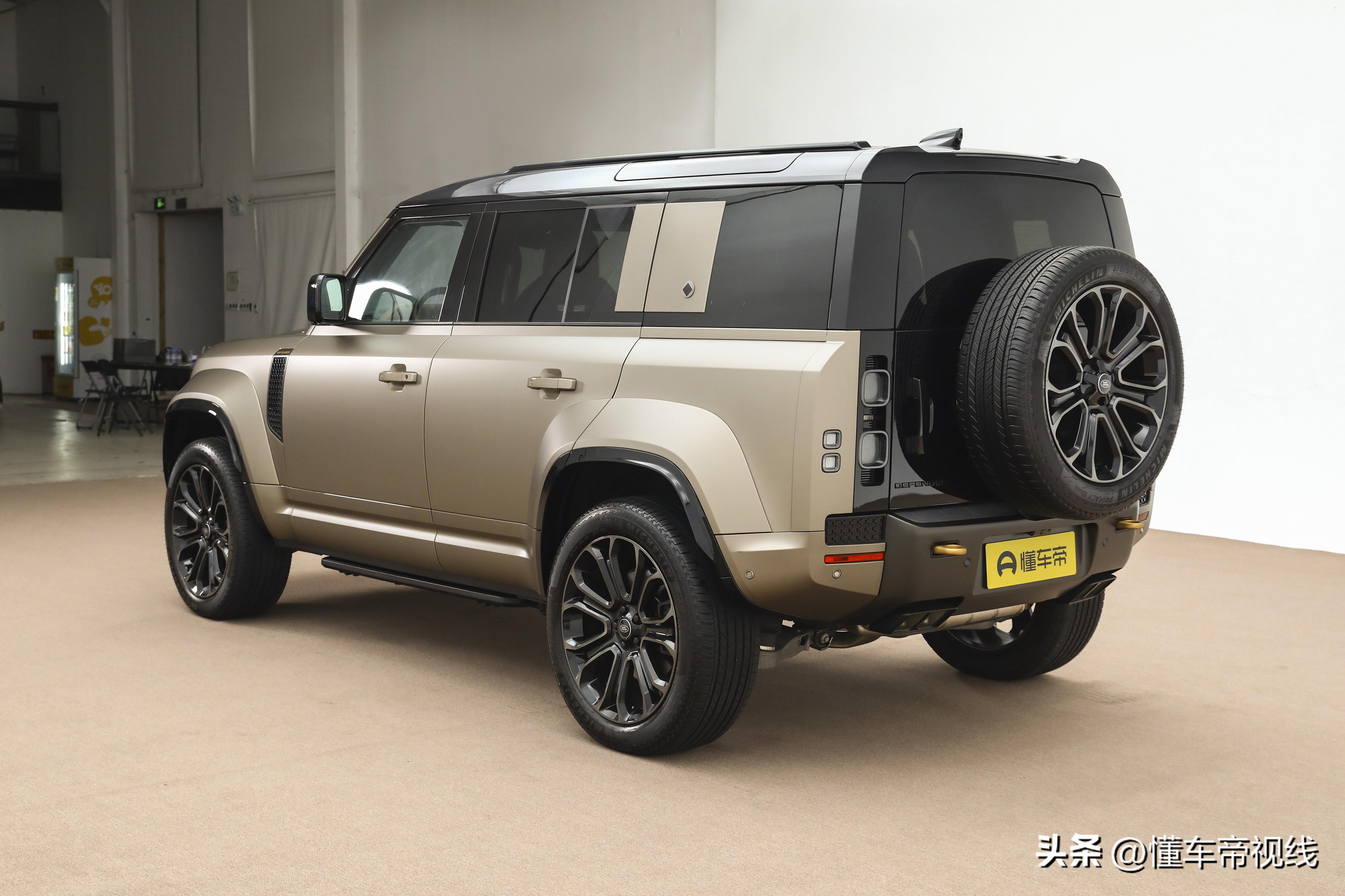 _路虎卫士用宝马发动机_路虎卫士底盘