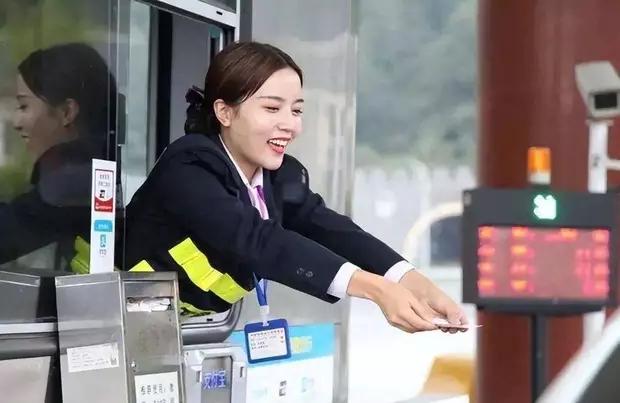 人大代表提议:优化高速路免费政策,让惠民福利更可持续-有驾