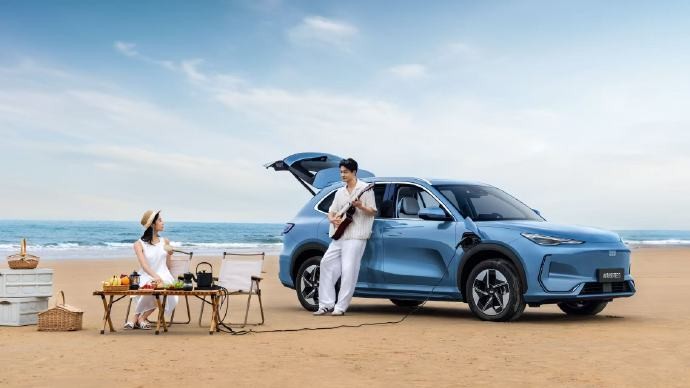 _吉利银河限量版suv_吉利电动汽车银色suv