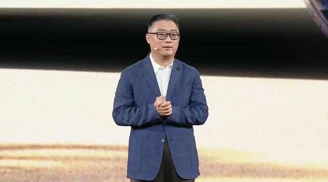 _e100智行版和智享版_新车买什么保险便宜