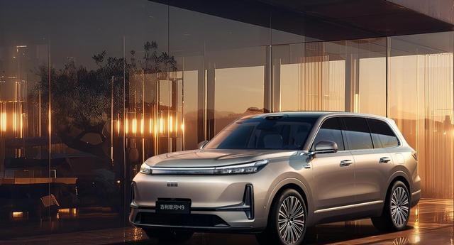 限时17.38万起,吉利银河M9登场,引领AI出行新纪元-有驾