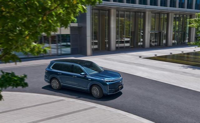 限时17.38万起,吉利银河M9登场,引领AI出行新纪元-有驾