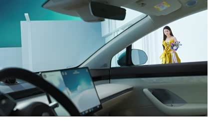 智界发布品牌大片，智趣化体验让用车生活“化繁为简”