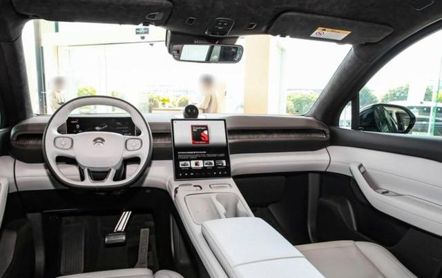 奇瑞捷途X70L中型SUV即将上市，预售12.59万起，豪华设计配置丰富，融合性价比与实用性满足多样家庭需求