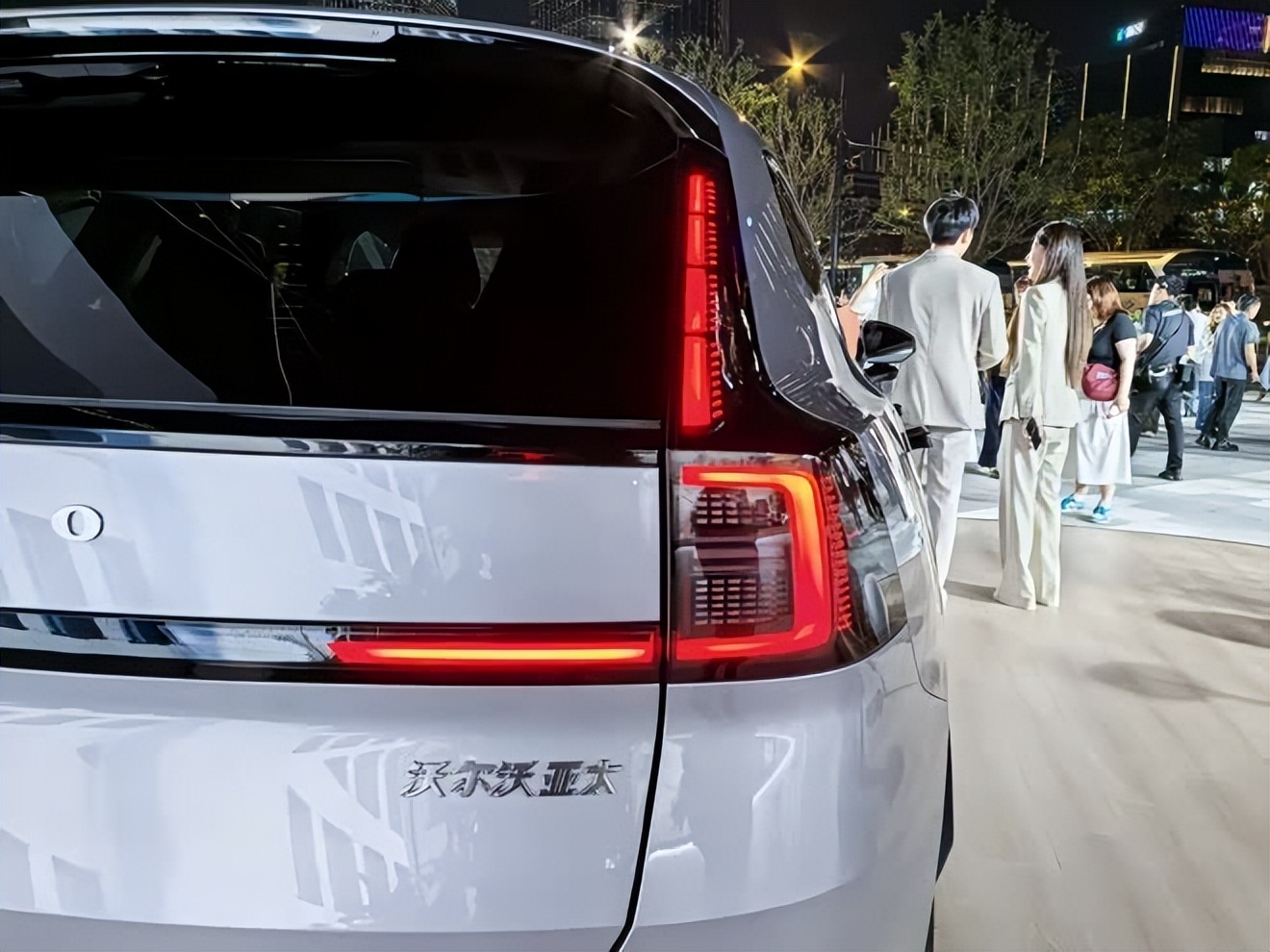 沃尔沃全新汽车_沃尔沃新款上市_