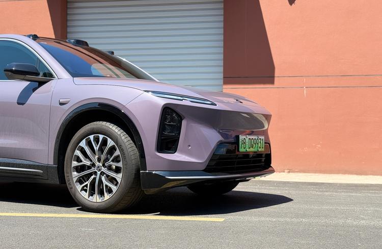 居然这么全面?试驾蔚来EC6,帅气又好开_居然这么全面?试驾蔚来EC6,帅气又好开_