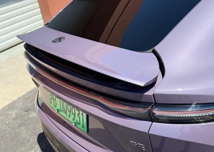 居然这么全面?试驾蔚来EC6,帅气又好开__居然这么全面?试驾蔚来EC6,帅气又好开