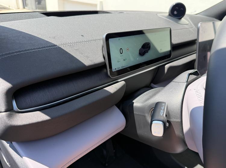 _居然这么全面?试驾蔚来EC6,帅气又好开_居然这么全面?试驾蔚来EC6,帅气又好开