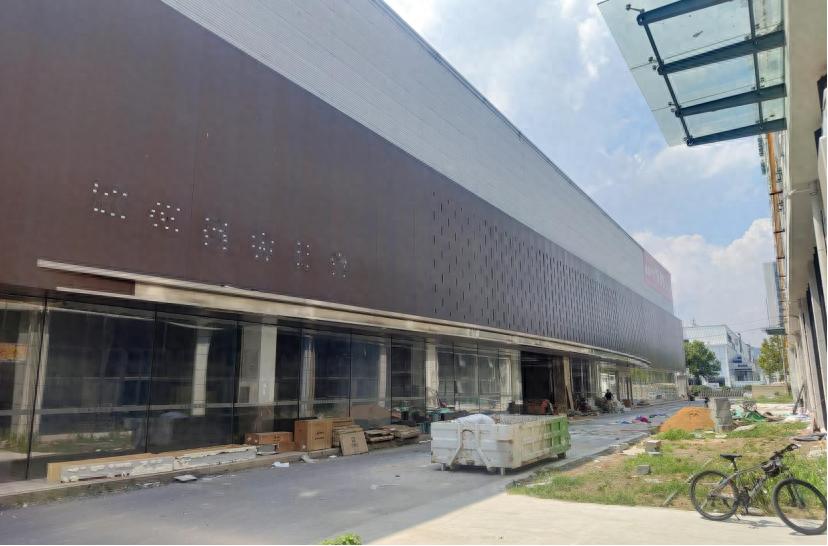 月销仅76台！林肯在郑州卖不动，美式豪华为何无人问津？