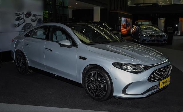 续航866公里！奔驰CLA EV 25日预售，定位纯电紧凑级-有驾