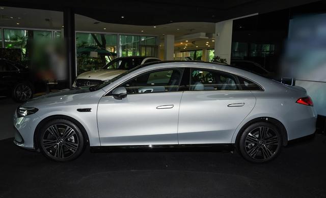续航866公里！奔驰CLA EV 25日预售，定位纯电紧凑级-有驾