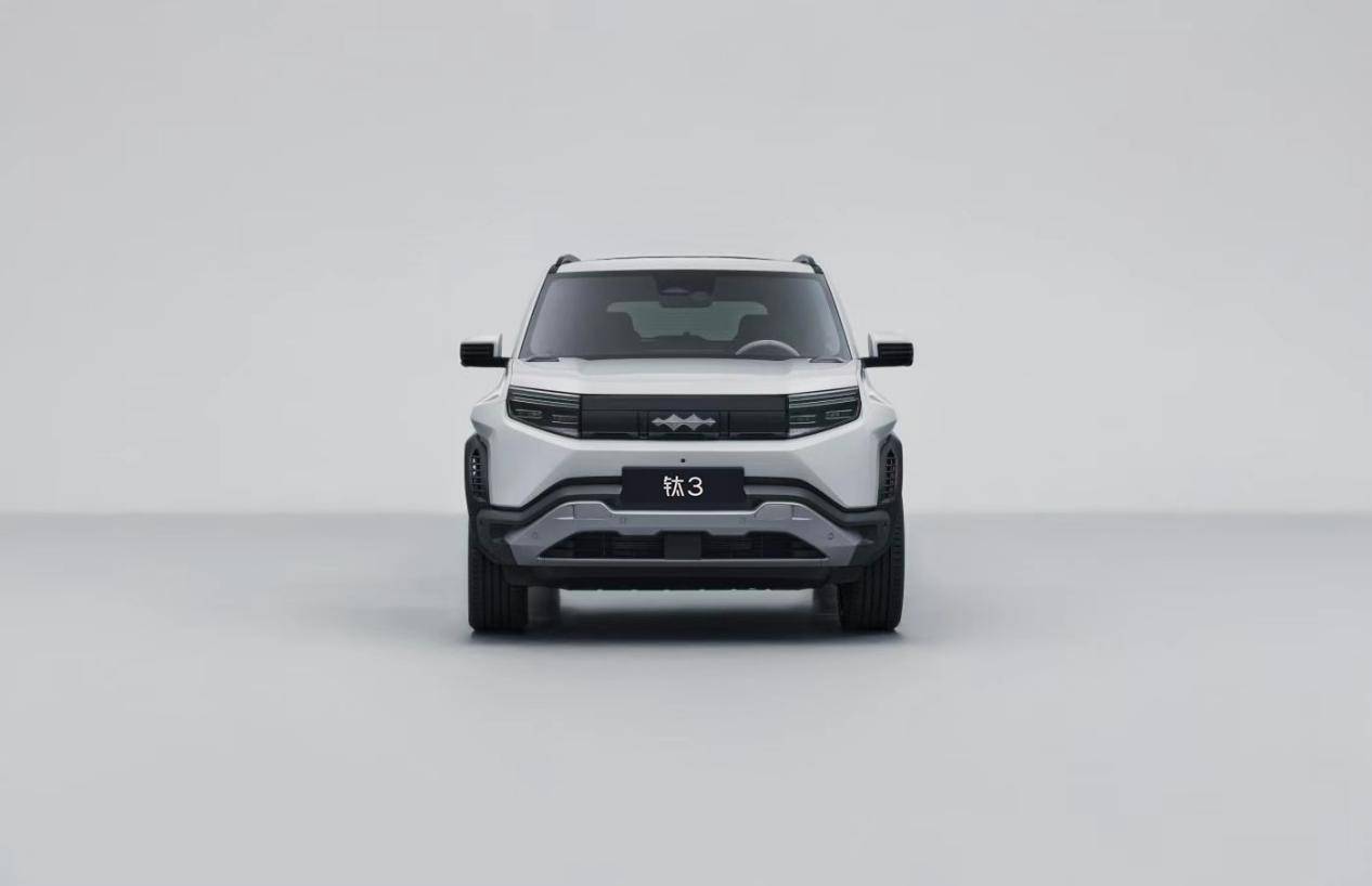 _比亚迪方程豹钛3 明日将新增配置/配色，现款在售价 13.38 万元起_比亚迪方程豹钛3 明日将新增配置/配色，现款在售价 13.38 万元起