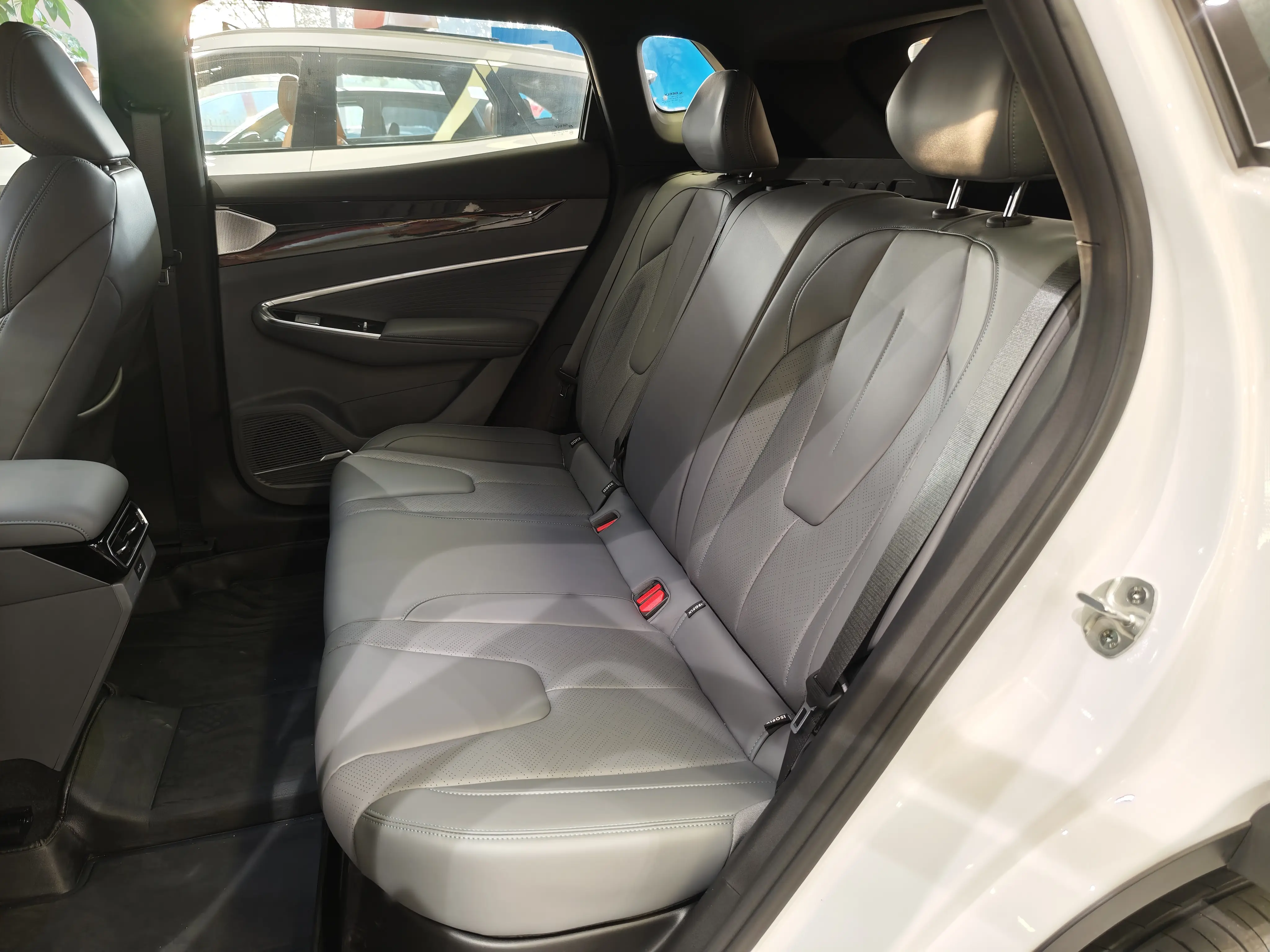 2021款吉利博__吉利博端汽车图片价格