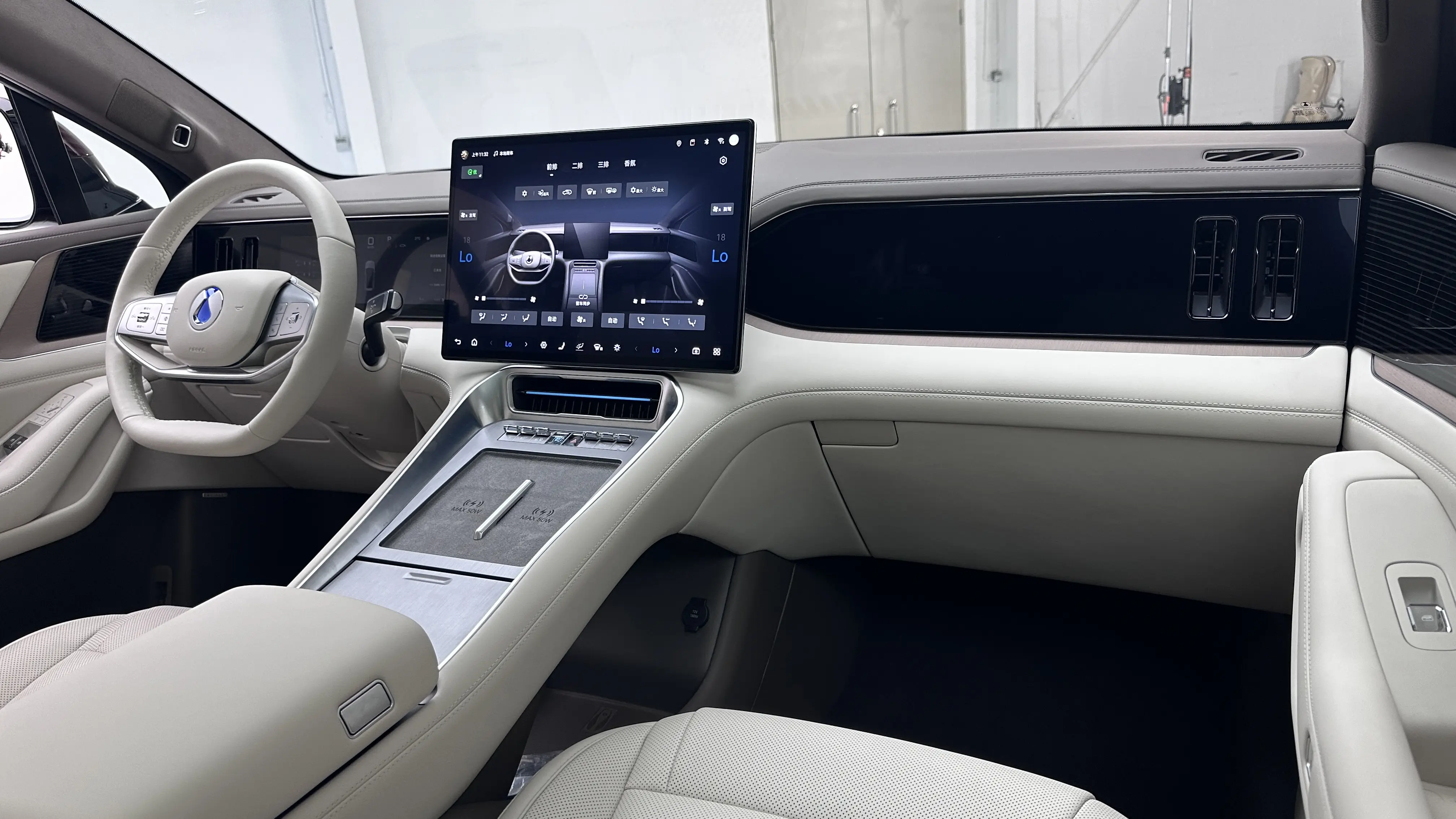 5米2的“移动大平层”！腾势N8L空间与座椅设计揭秘_5米2的“移动大平层”！腾势N8L空间与座椅设计揭秘_