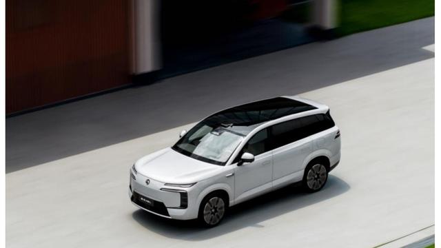 别聊冰箱彩电了,比亚迪已经开始跟你聊物理学了-有驾