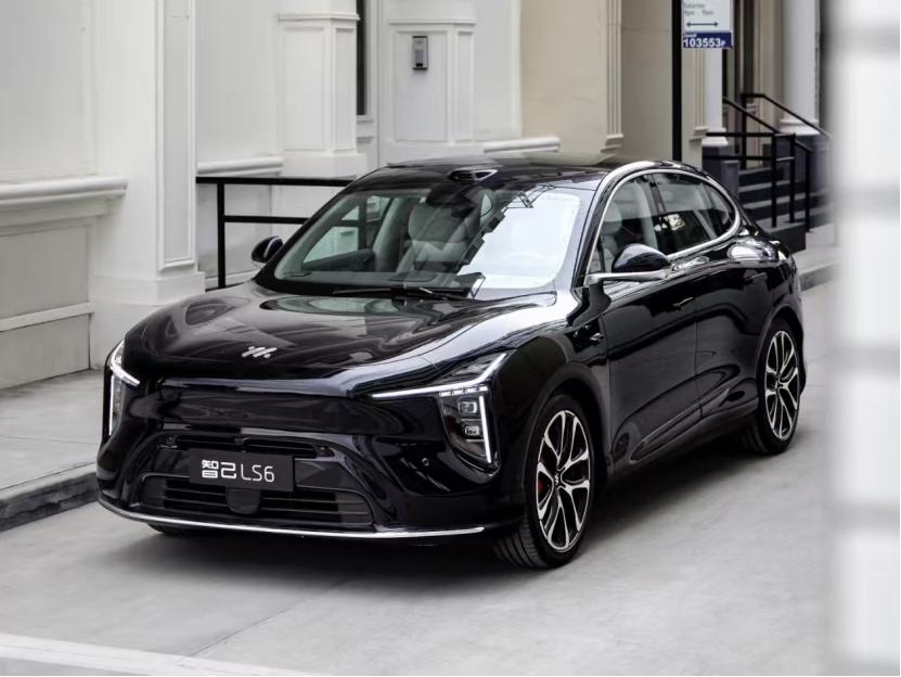 _太狠了，增程电池比纯电车还大，全新智己LS6权益价19.79万元起_太狠了，增程电池比纯电车还大，全新智己LS6权益价19.79万元起