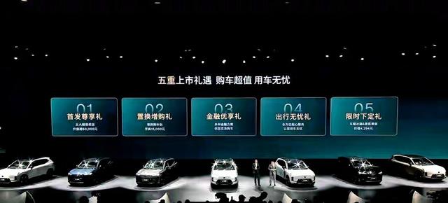 沃尔沃不装了:26万买“最野蛮的安全感”,新势力看傻了-有驾