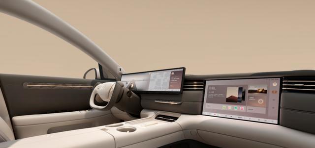 斩获工博会权威大奖!新一代智己LS6以硬核科技定义中国智造新高-有驾