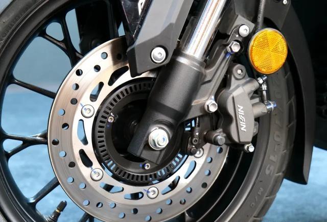 变化不大,但价格或会更便宜!2026款本田ADV 350要来了!-有驾