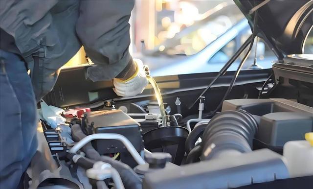 新能源“烂尾”车越造越多！百万名车主，修车无门还遭随意宰-有驾