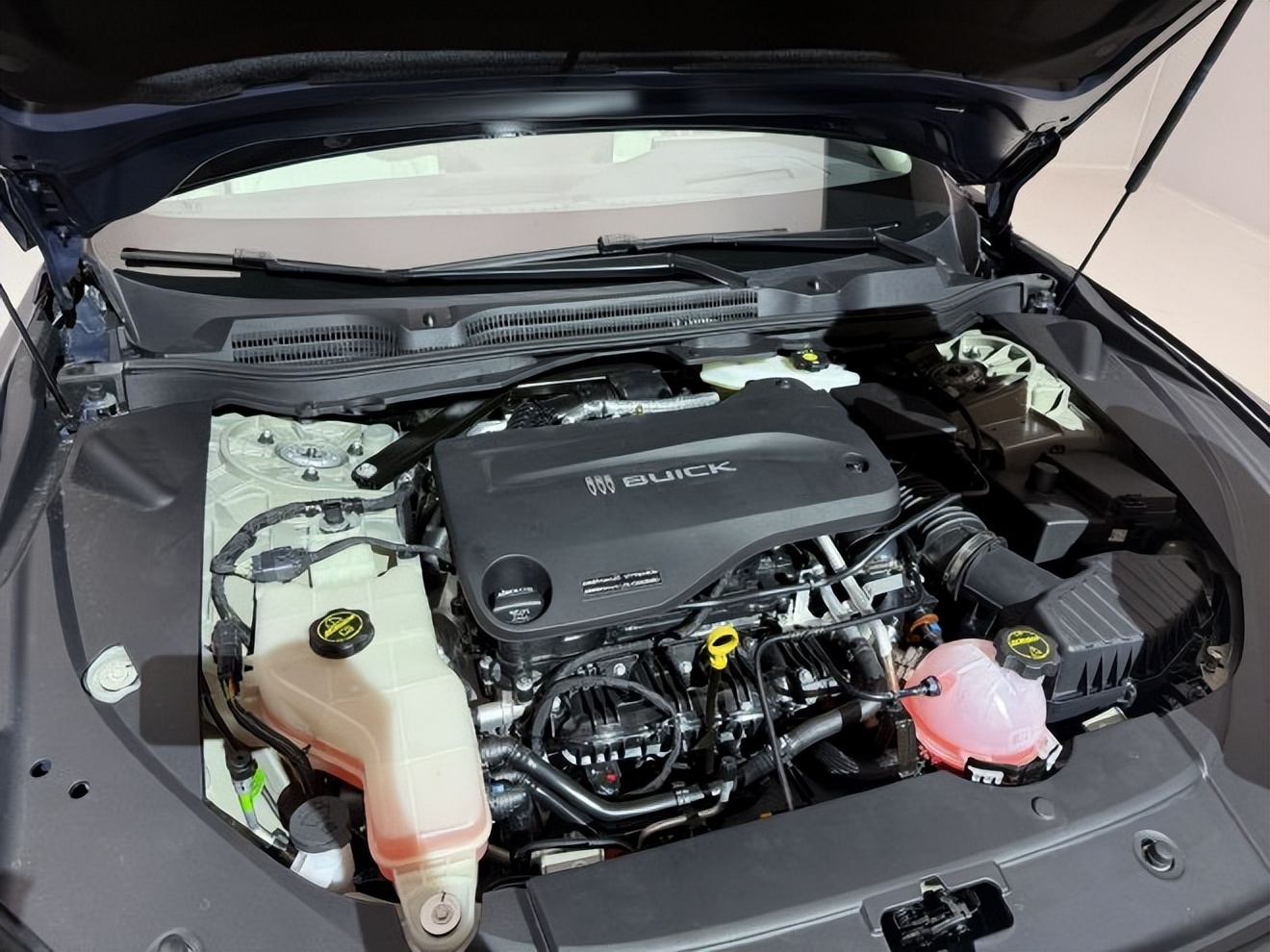 _限时权益价16.99-21.59万元 别克至境L7正式上市_限时权益价16.99-21.59万元 别克至境L7正式上市