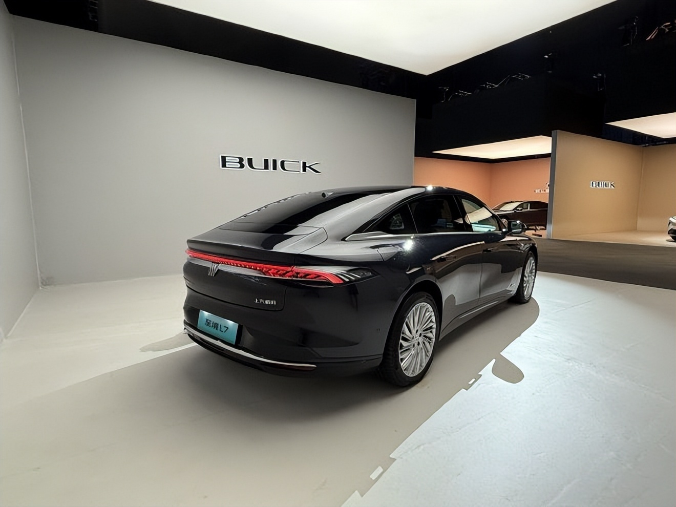 限时权益价16.99-21.59万元 别克至境L7正式上市_限时权益价16.99-21.59万元 别克至境L7正式上市_