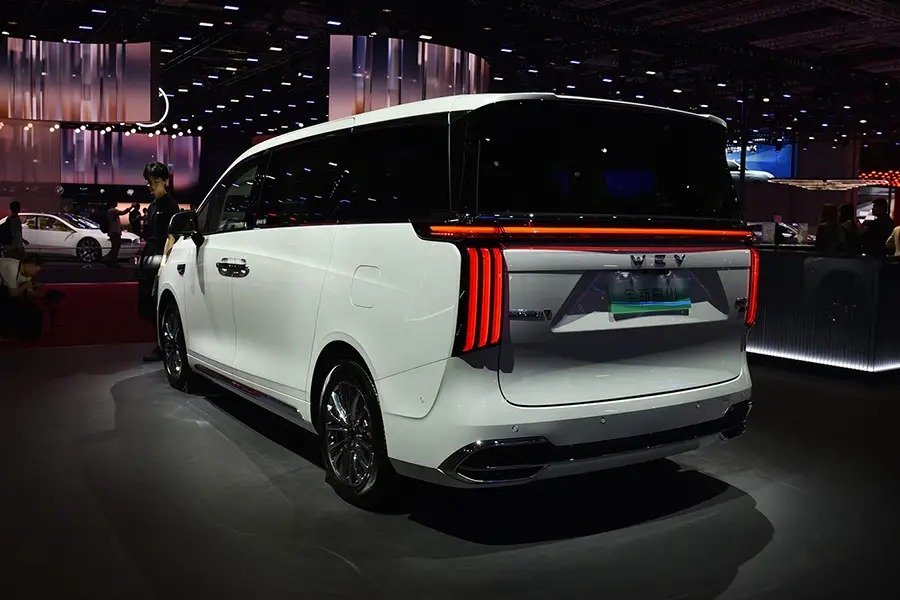 cla插电混动__cla是性能车吗