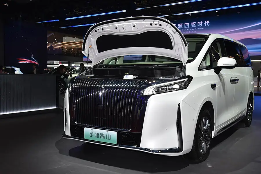 cla插电混动__cla是性能车吗