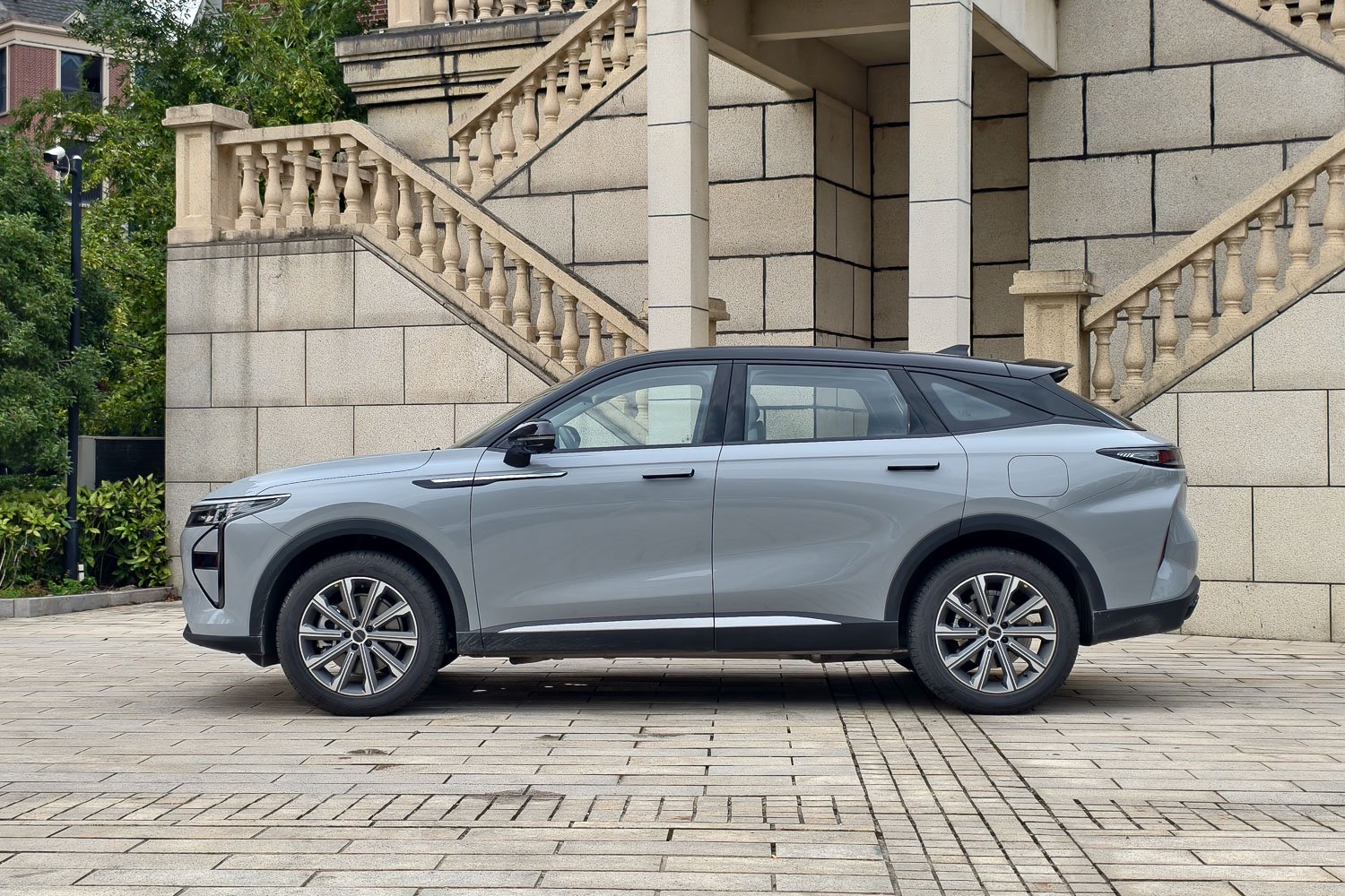 星途瑶光C-DM寰球版上市 置换价12.99-17.99万元