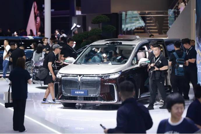 淘宝客做爆款_接二连珊_