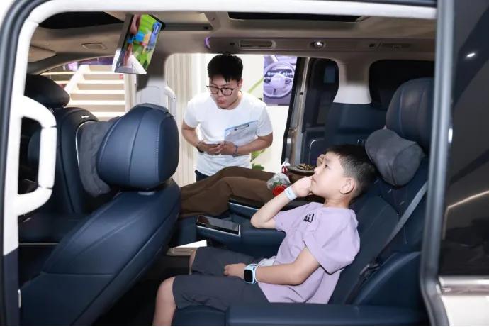 淘宝客做爆款_接二连珊_