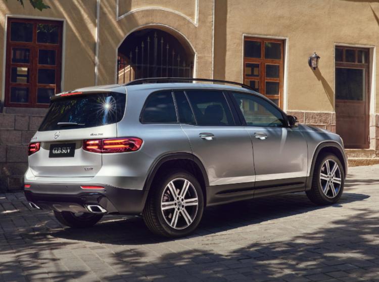 奔驰成交价_奔驰在售车型报价_