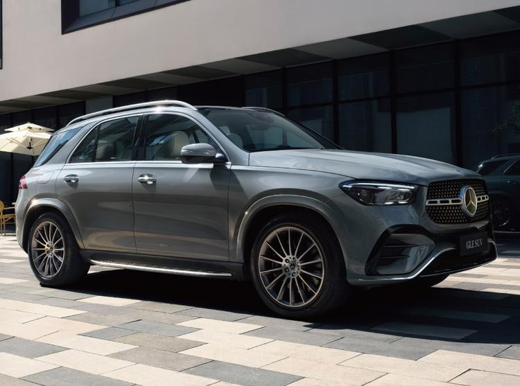 奔驰成交价_奔驰在售车型报价_