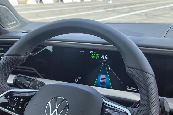 燃油车智能化 上汽大众Pro家族辅助驾驶体验