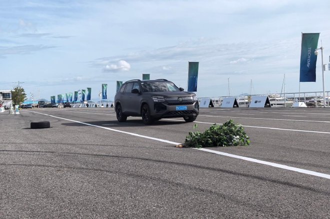 燃油车智能化 上汽大众Pro家族辅助驾驶体验